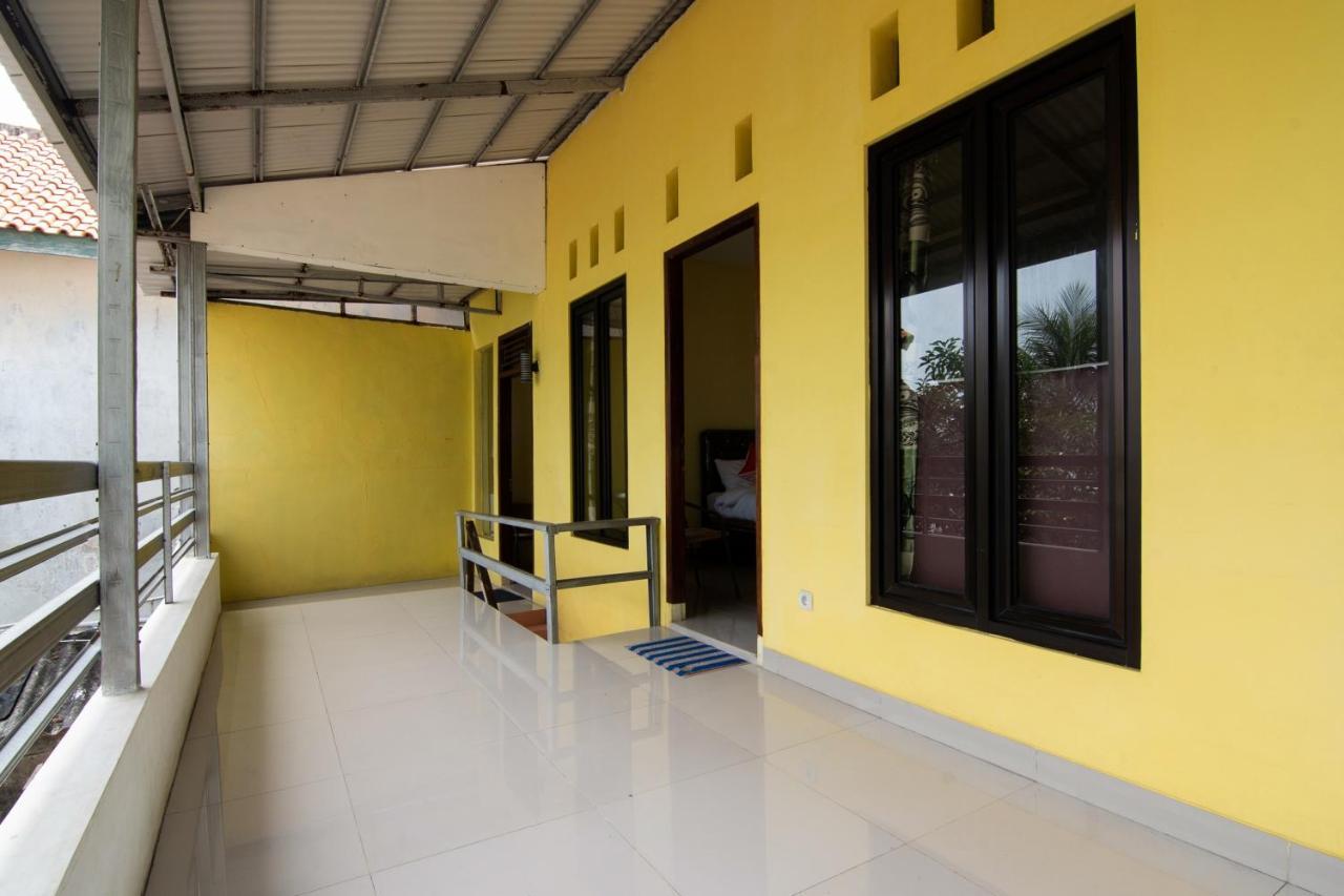 فندق Oyo 3050 Hotasi Seaview Syariah أنيير المظهر الخارجي الصورة