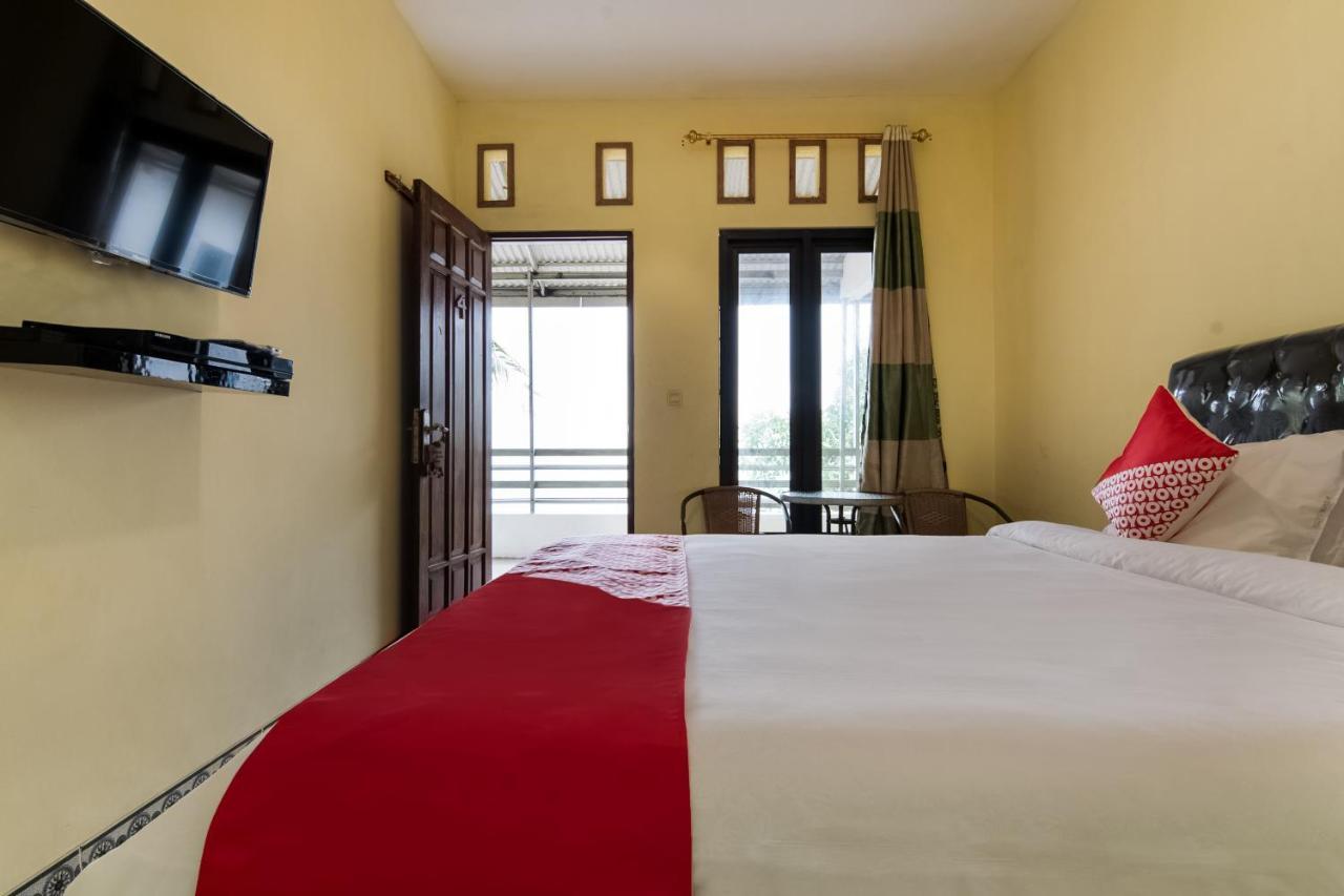 فندق Oyo 3050 Hotasi Seaview Syariah أنيير المظهر الخارجي الصورة
