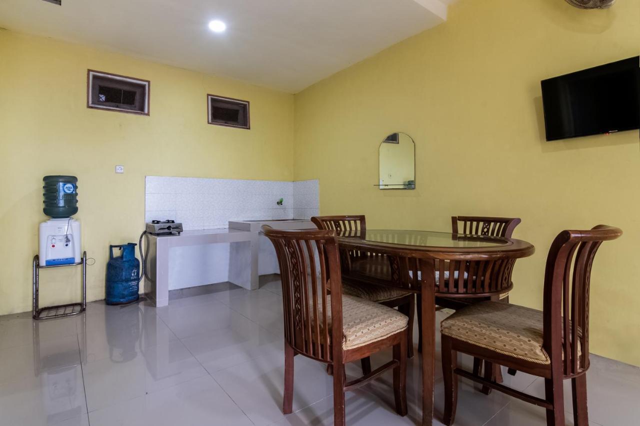 فندق Oyo 3050 Hotasi Seaview Syariah أنيير المظهر الخارجي الصورة