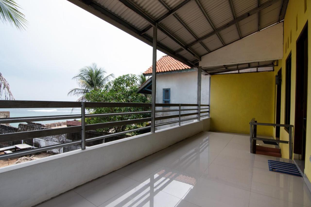 فندق Oyo 3050 Hotasi Seaview Syariah أنيير المظهر الخارجي الصورة