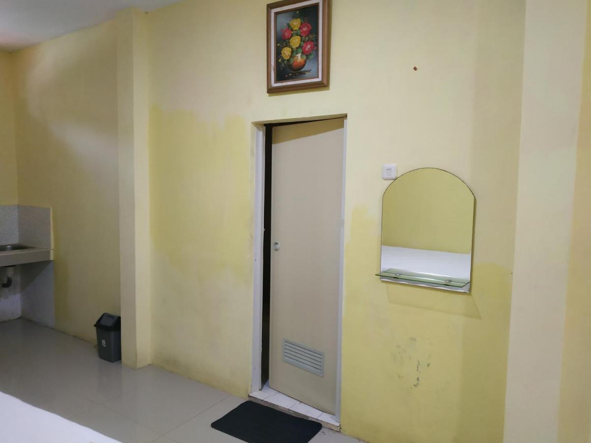 فندق Oyo 3050 Hotasi Seaview Syariah أنيير المظهر الخارجي الصورة